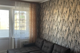 Сдам 1 к. квартиру,37м²